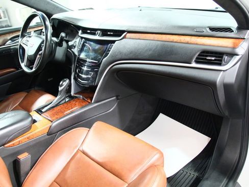 Used 2016 Cadillac XTS Luxury w/ Driver Awareness Package image 24