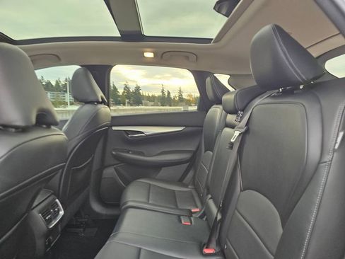 Used 2021 INFINITI QX50 Luxe image 19