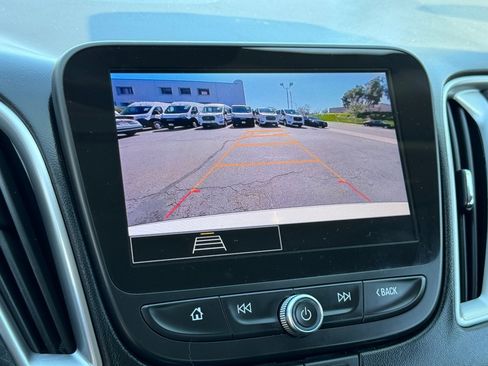 Used 2024 Chevrolet Malibu LT image 31