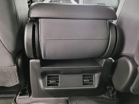 Certified 2020 Chevrolet Silverado 1500 Custom w/ Custom Convenience Package AWD/4WD image 22