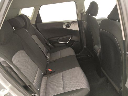 Used 2022 Kia Soul LX w/ Technology Package FWD image 19