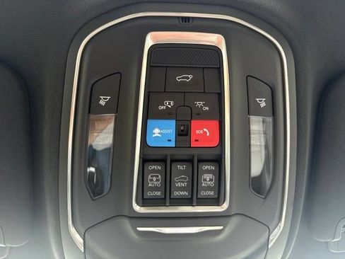 New 2026 Jeep Cherokee Limited AWD/4WD image 28
