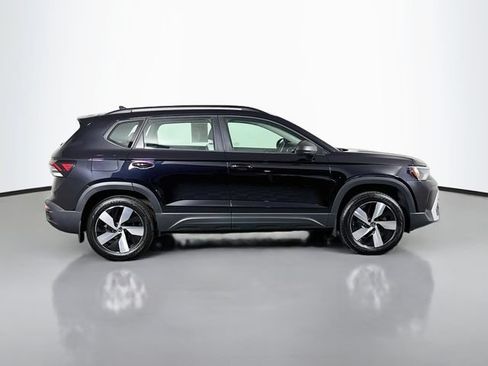 Certified 2025 Volkswagen Taos S AWD/4WD image 8