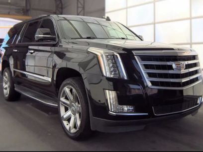 Used 2019 Cadillac Escalade ESV Luxury