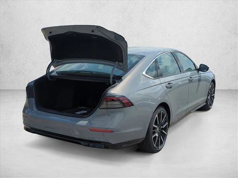 New 2026 Honda Accord Touring image 8