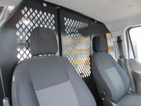 Used 2024 Ford Transit 250 Low Roof w/ Exterior Upgrade Package image 27