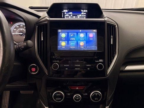 Used 2020 Subaru Forester Premium image 16