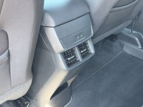 Certified 2025 Chevrolet Equinox LT AWD/4WD image 24