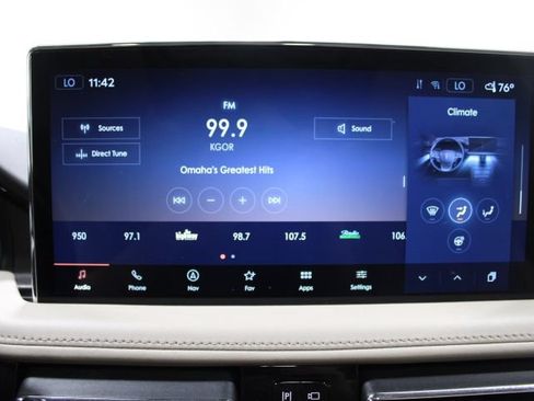 Used 2022 Lincoln Nautilus Reserve AWD/4WD image 4