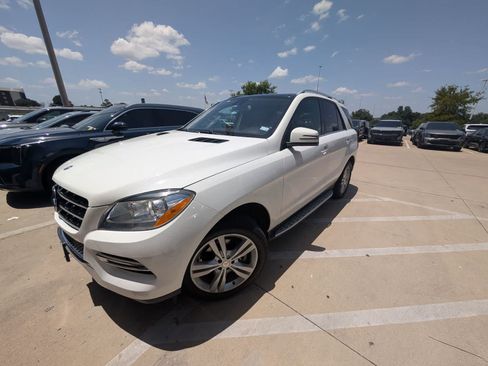 Used 2015 Mercedes-Benz ML 350 4MATIC image 1
