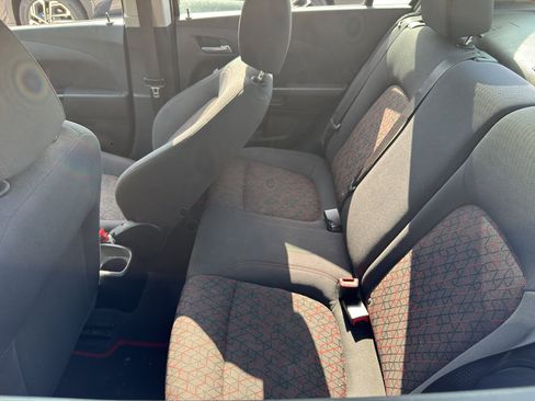 Used 2019 Chevrolet Sonic LT w/ RS Package FWD image 9
