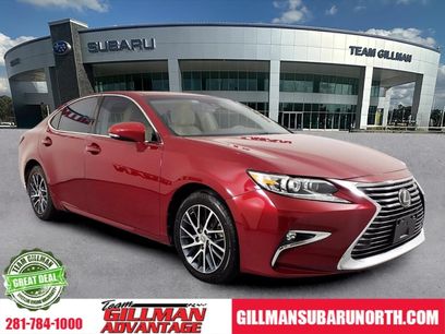 Used 2017 Lexus ES 350 w/ Luxury Package