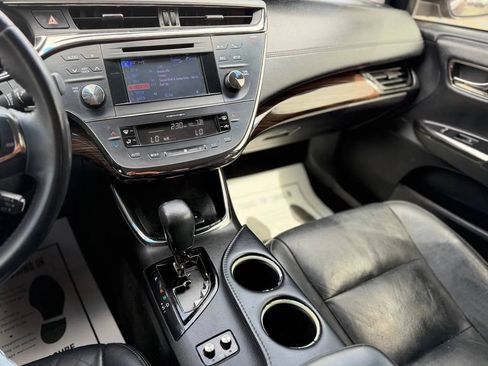 Used 2014 Toyota Avalon XLE FWD image 41