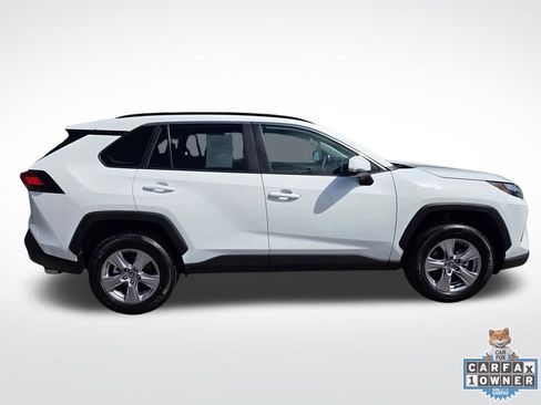 Used 2025 Toyota RAV4 XLE image 9