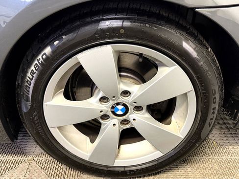 Used 2006 BMW 530xi Wagon image 25
