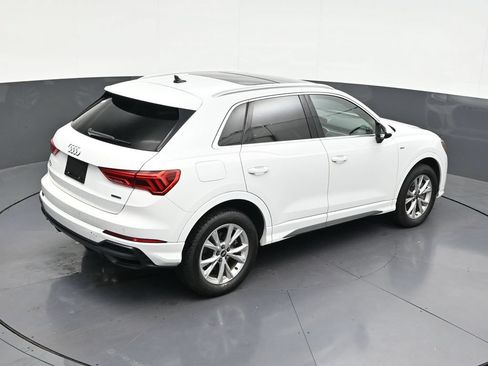 Used 2021 Audi Q3 2.0T Premium w/ Convenience Package AWD/4WD image 19