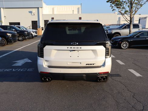 Used 2025 Chevrolet Tahoe RST w/ RST Capability Package AWD/4WD image 9