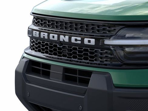 New 2025 Ford Bronco Sport Outer Banks w/ Outer Banks Tech Package+ image 17