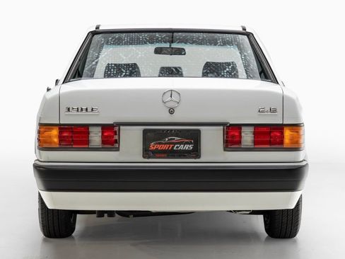 Used 1991 Mercedes-Benz 190 E 2.6 image 9
