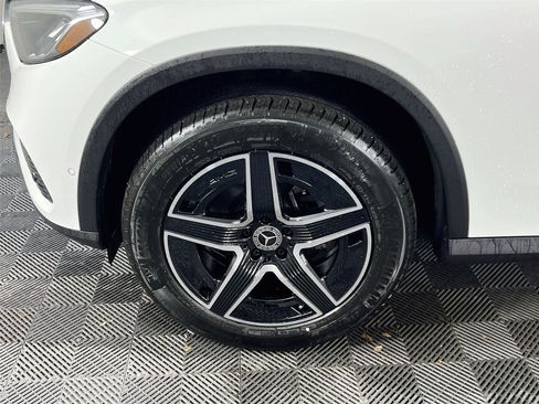 Certified 2026 Mercedes-Benz GLC 300 4MATIC image 29