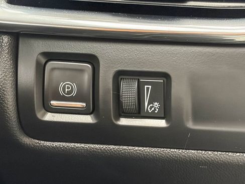 Used 2021 Cadillac XT4 Sport FWD image 43