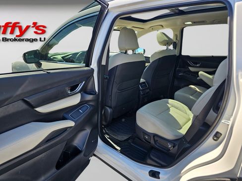 Used 2022 Subaru Ascent Limited w/ Technology Package AWD/4WD image 24