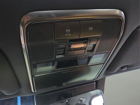 Used 2023 Lexus LX 600 4WD w/ Accessory Package (Z1) image 23