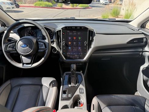 Used 2024 Subaru Crosstrek 2.5i Limited w/ Crosstrek Mirror Package AWD/4WD image 15