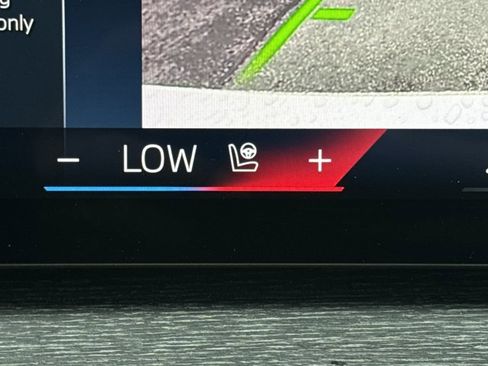 Used 2025 BMW 330i Sedan image 19