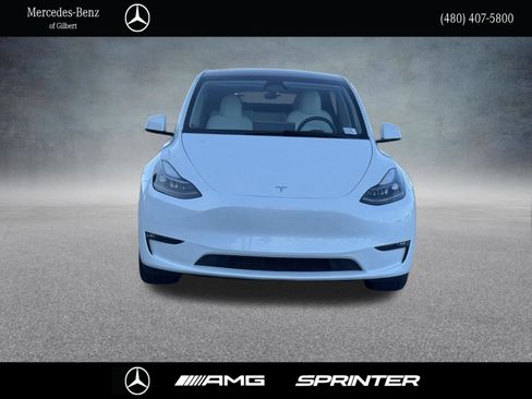 Used 2023 Tesla Model Y Long Range AWD/4WD image 2
