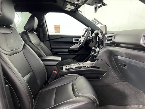 Used 2022 Ford Explorer ST w/ Equipment Group 401A AWD/4WD image 12