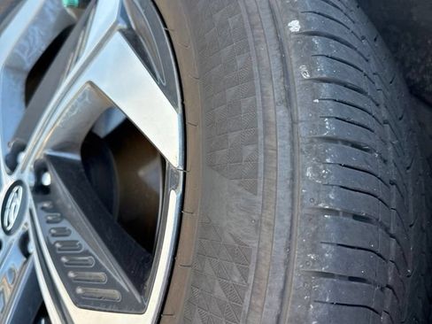Certified 2022 Hyundai Tucson Limited FWD image 12