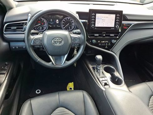 Used 2022 Toyota Camry SE AWD/4WD image 12