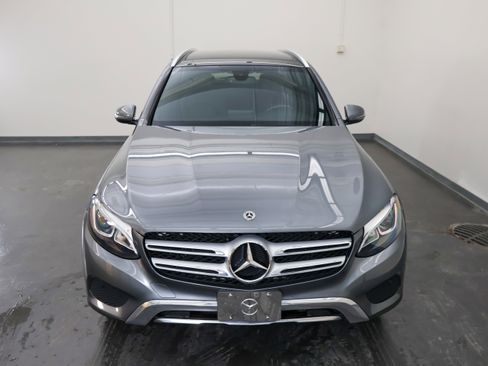 Used 2018 Mercedes-Benz GLC 300 GLC 300 w/ Premium Package image 9