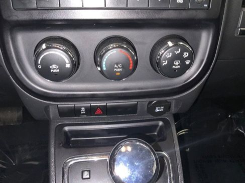 Used 2013 Jeep Compass Sport image 16