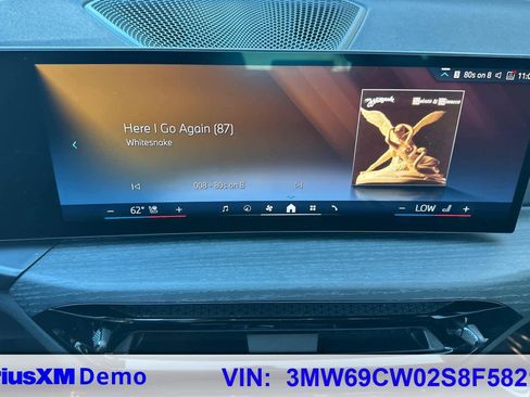 Used 2025 BMW 330i Sedan w/ M Sport Package image 34