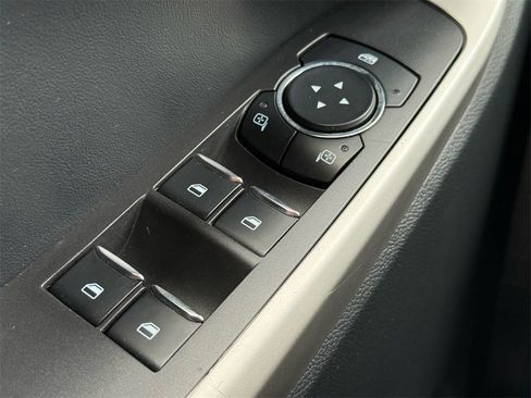 Certified 2023 Ford Explorer XLT w/ Equipment Group 202A image 18