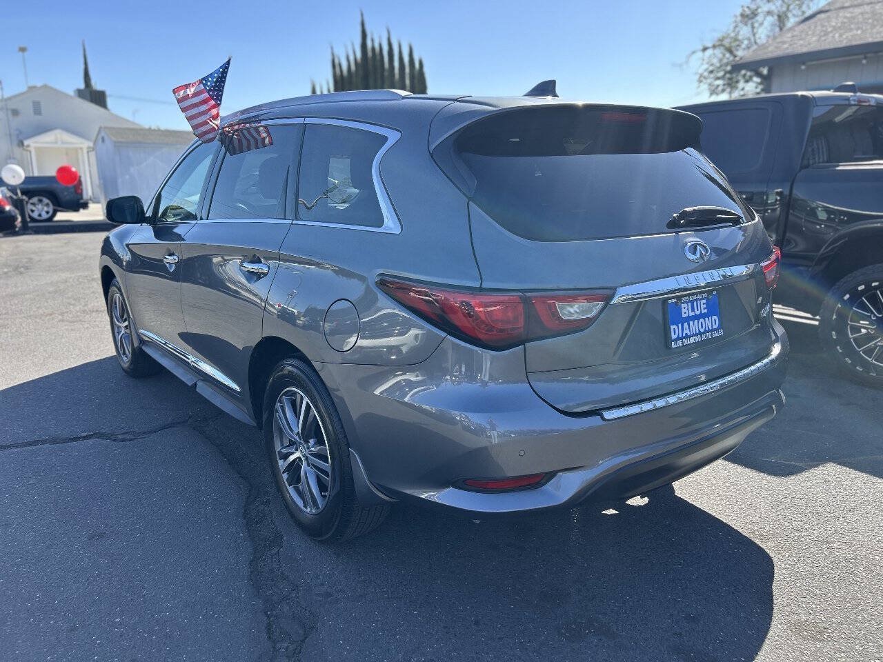 Used 2016 INFINITI QX60 FWD w/ Premium Plus Package image 5