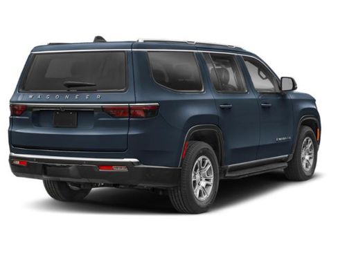 Used 2025 Jeep Wagoneer 4WD w/ Convenience Group I image 2
