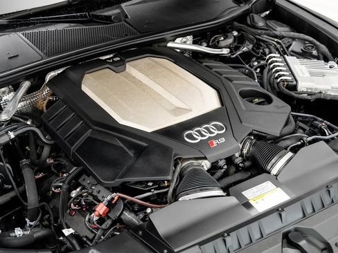 Used 2023 Audi RS 6 image 28