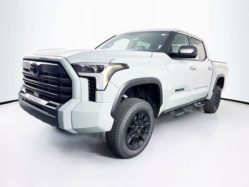 New 2026 Toyota Tundra SR5 image 3