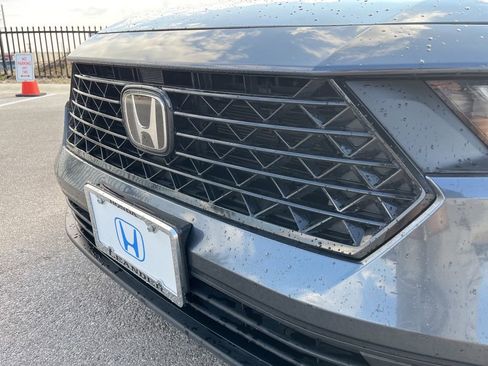 Used 2024 Honda Accord EX image 12