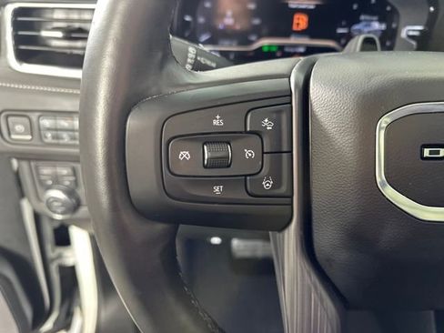 Used 2023 GMC Yukon XL Denali Ultimate image 15