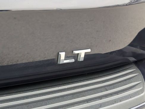 Used 2022 Chevrolet Tahoe LT AWD/4WD image 32