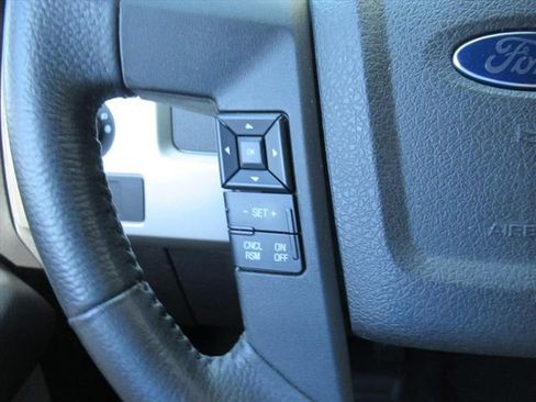 Used 2014 Ford F150 FX4 w/ Equipment Group 402A Luxury AWD/4WD image 23