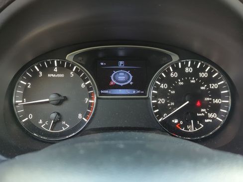 Used 2017 Nissan Altima 2.5 SL w/ 2.5 Technology Package FWD image 10