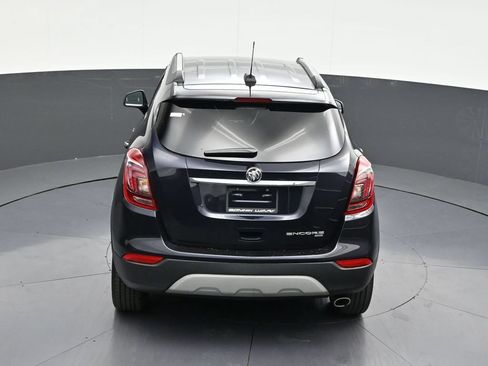 Used 2022 Buick Encore Preferred w/ Safety Package AWD/4WD image 18