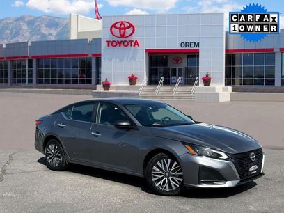 Used 2024 Nissan Altima 2.5 SV