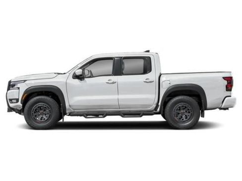 New 2025 Nissan Frontier PRO-4X w/ Pro Convenience Package image 5
