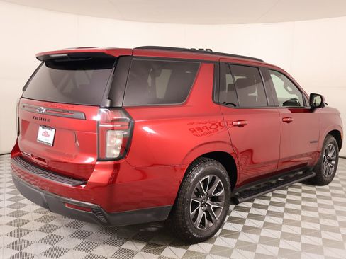 Used 2021 Chevrolet Tahoe Z71 w/ Luxury Package image 23